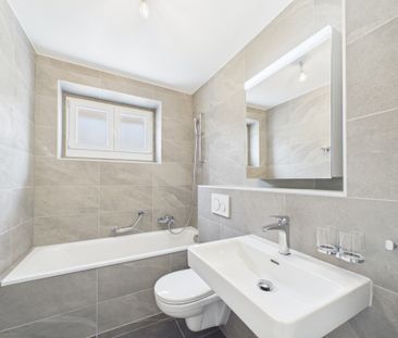 Très bel appartement de 4,5 pièces entièrement rénové au cœur de Va... - Foto 2