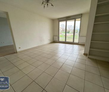 Location Appartement 3 pièces 65m² AUBENAS 07200 - Photo 5