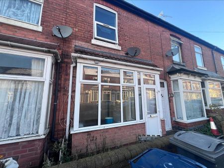 3 bedroom terraced house to rent - Photo 4