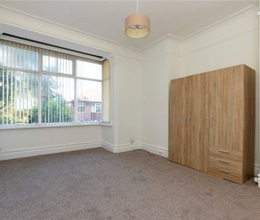 Grosvenor Gardens, Newcastle, Staffordshire, ST5 - Photo 3