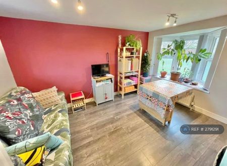 1 bedroom maisonette to rent - Photo 2