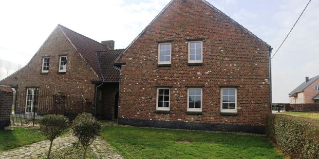 Woning te huur in Mollem voor € 1.750 met 3 slaapkamers - Photo 1