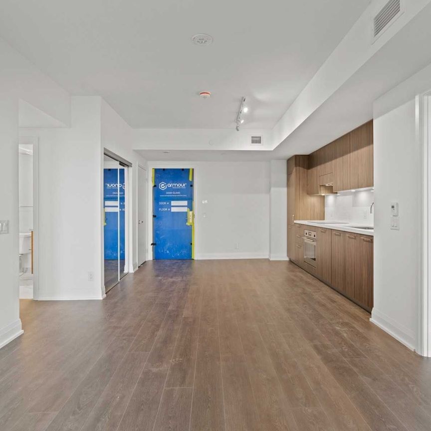 For Lease - 33 Frederick Todd Way Unit# 812, Toronto, Ontario - Photo 1