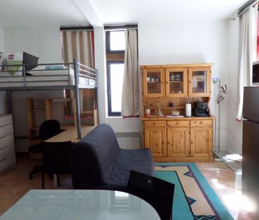 Location Appartement 1 pièce 28m² TROYES 10000 - Photo 4