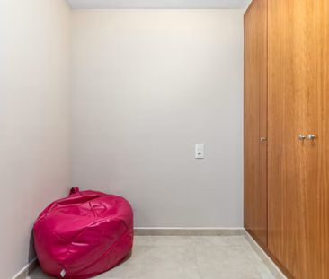 Carrer San Jacinto Castañeda, Valencia, Valencian Community 46006 - Photo 5