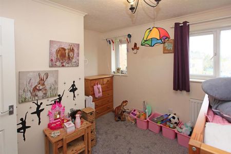 2 bedroom terraced house to rent - Photo 3