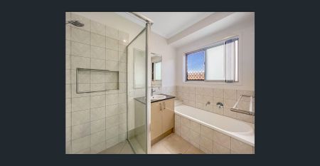 Modern Family Living in the Heart of Palmview - Photo 4