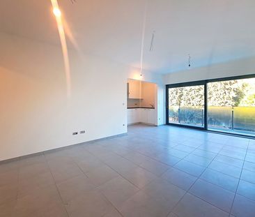 Appartement te huur - Foto 2