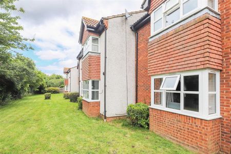 1 bedroom apartment - Photo 4