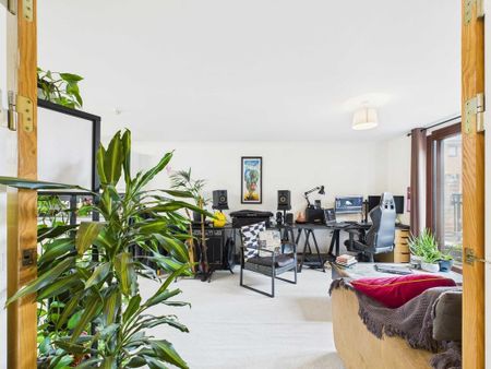 1 bedroom apartment to rent - Photo 2