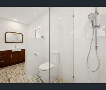 Charming Three-Bedroom Home at 43 Edson Street, Kenmore - Photo 3