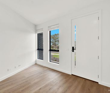 Brand-New 3-Bedroom Fontana Townhomes — Exclusively Presented by Xy... - Photo 5