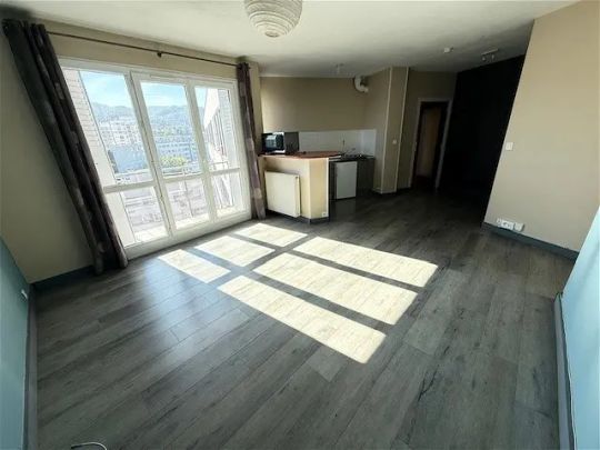 Location appartement 2 pièces - 46.38m² à Clermont-fd (63000) - Photo 1