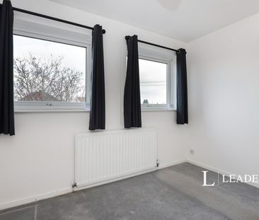 2 bedroom maisonette to rent Chapel Court, Murcott Road East, Whitn... - Photo 3