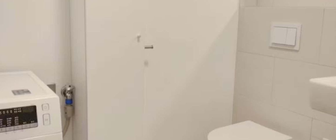 Revaler Straße 4th Floor - Small Room 1 - Foto 1