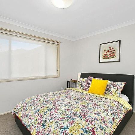 Perfect Location - Easy access to CBD - Photo 3