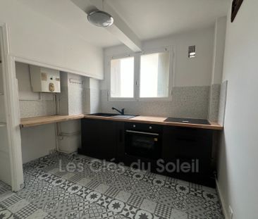 Location appartement 3 pièces 64 m² Toulon - Photo 6