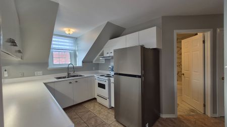 For Lease - 98 To 102 Mill Street Unit# 5, Mississippi Mills, Ontario - Photo 5