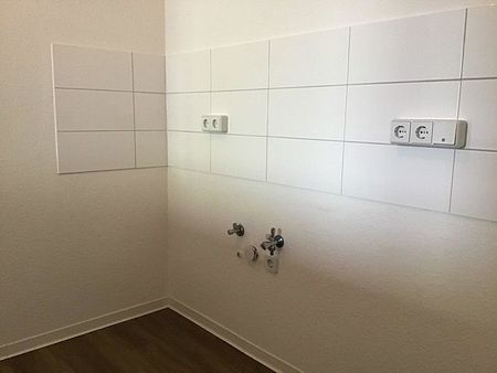 2-Zimmer-Wohnung mit Balkon in der Äußeren Neustadt (WBS) - Photo 3