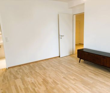 Möblierte 3-Zimmer-Wohnung nähe Untere Donaulände! - WG-geeignet! - Photo 2