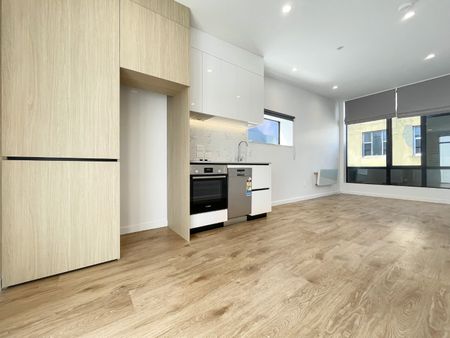 The Paddington - Photo 3