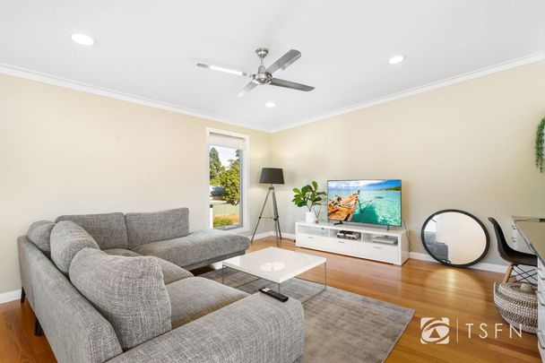 Stunning Two Bedroom Fully Furnished Townhouse - Available May 2026 - Photo 1