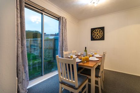 3 Bed Semi-Detached House, Melford Road, NG8 - Photo 5