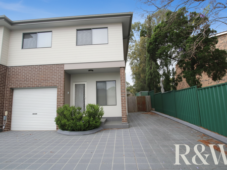 1/300 Seven Hills Road Kings Langley - Photo 2