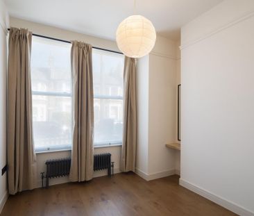 2 bedroom ground floor flat to rent - Photo 3