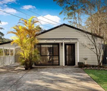 Private Detached Cottage & Completely Renovated - Photo 2