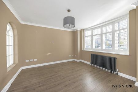 3 bedroom semi-detached house to rent - Photo 3