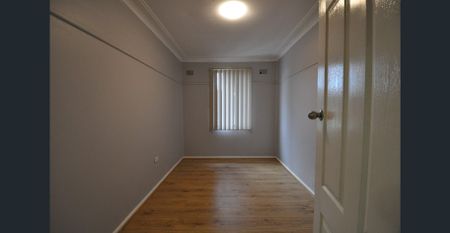 Neat and Tidy 3-Bedroom House in an Ideal Location - Photo 3