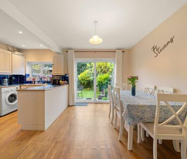 3 bedroom terraced house to rent - Photo 5