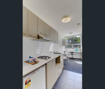 Student Accommodation in South Yarra - 60 Garden Street - Photo 2