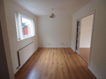 Greenbrae Gardens North, Bridge Of Don, AB23 - Photo 2