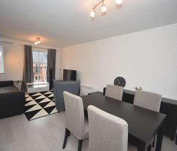 Stretford Road, Manchester, Hulme, M15 - Photo 1