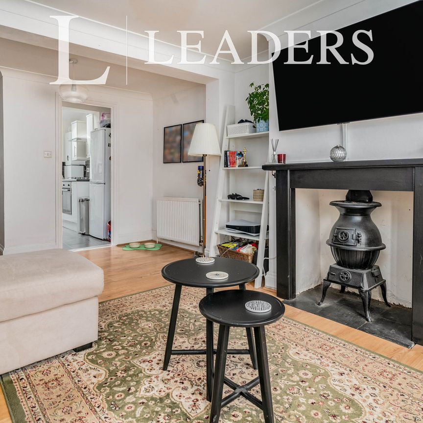 2 bedroom house to rent Holywell Hill, AL1 - Photo 1