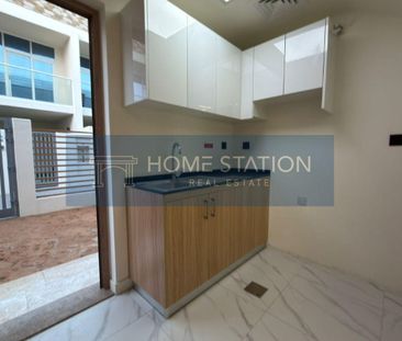 Highly Rare | Front & Back Yard | Prime Location - Photo 4