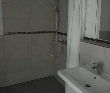 Erstbezug! Hochwertig ausgestatte Neubauwohnung mit Terrasse und Fu... - Photo 3