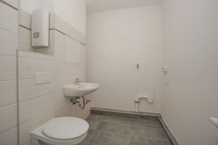 Erstbezug nach Sanierung - Foto 5