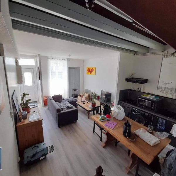 Location Maison 3 pièces 52m² GOND PONTOUVRE 16160 - Photo 1