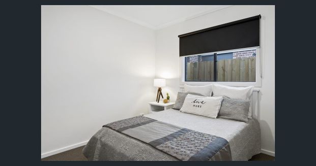 Stunning Finishes and Flexible Spaces Await - Photo 1