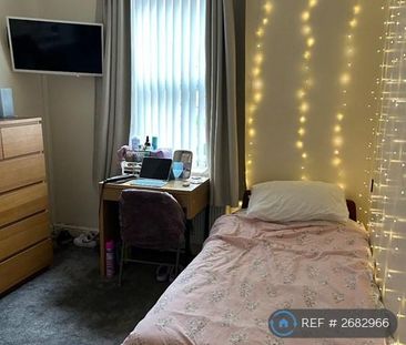 4 bedroom terraced house to rent - Photo 5