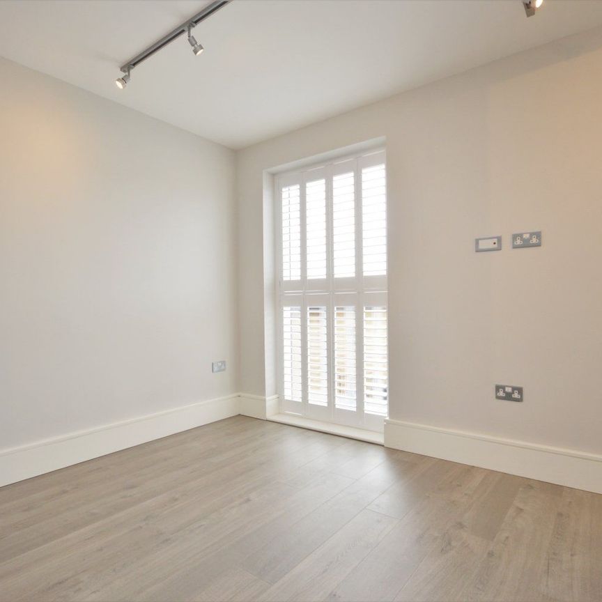 Plassy Road, Catford, SE6 - Photo 1