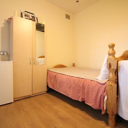 Tavistock Road, Yiewsley, West Drayton - Photo 4