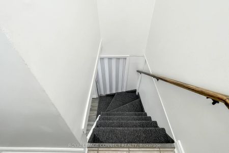 326 Rosedale Drive W #Bsmt - Photo 4