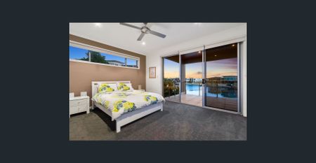 Prestigious Waterfront Living on Sovereign Islands - Photo 4