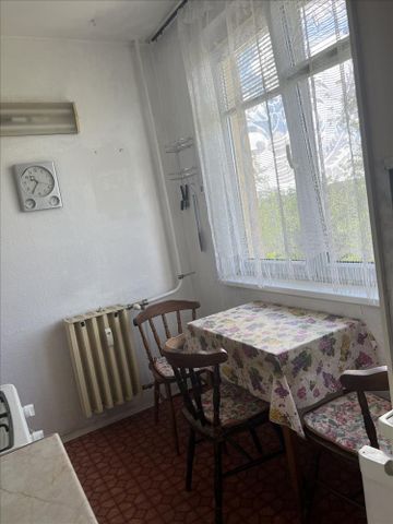 Kiadó régi típusú panel lakás - Szombathely - Photo 5