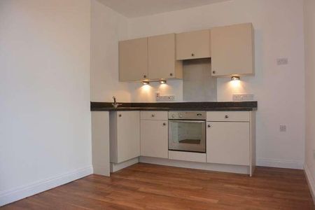 Okehampton, EX20 - Photo 3