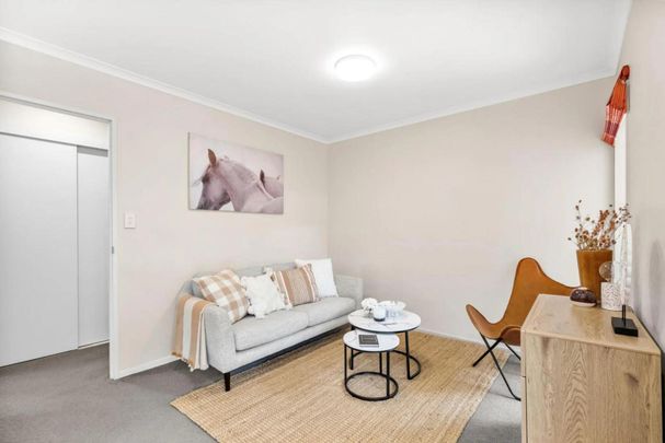 Hidden surprise in Whau Valley - Photo 1